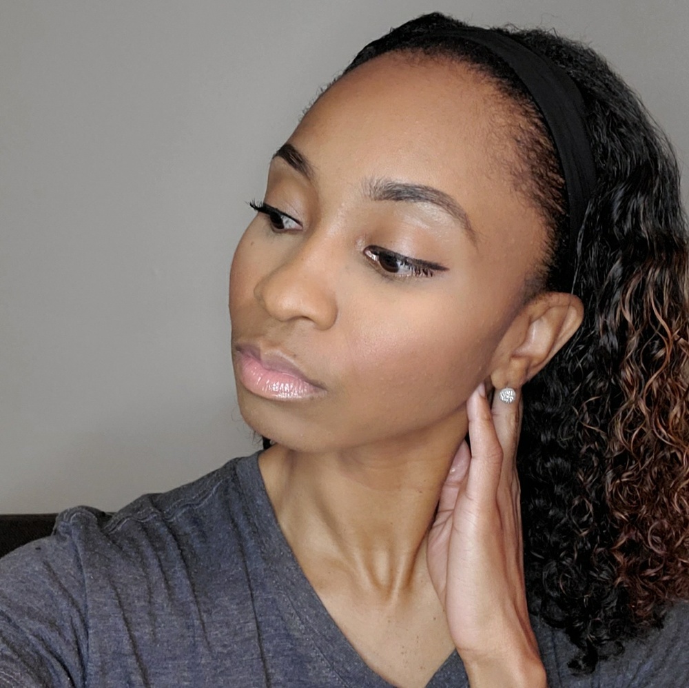 Meet your Posher, Candace